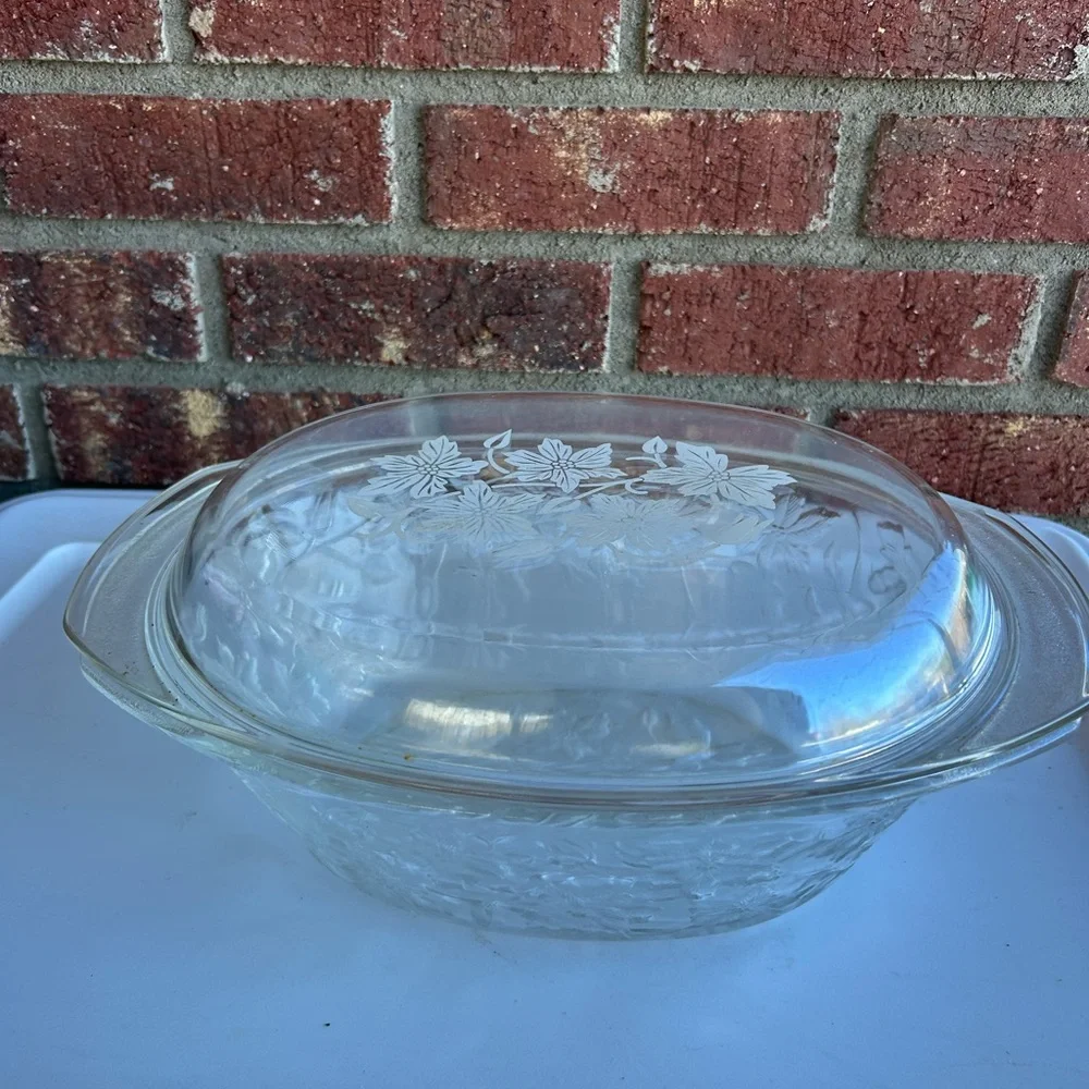 Princess House Clear Glass Floral Casserole‎ Dish